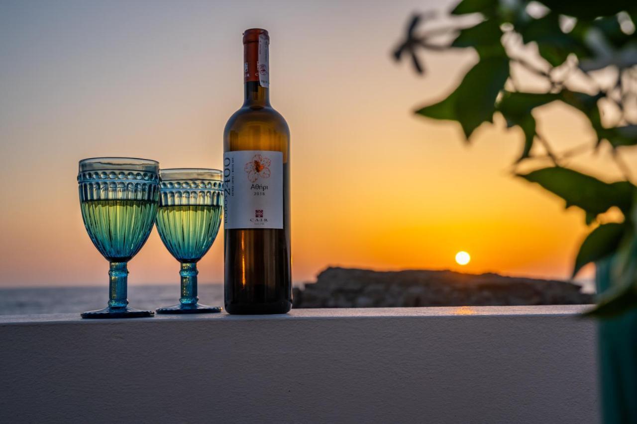 The Ship Villa Lefkos  Dış mekan fotoğraf