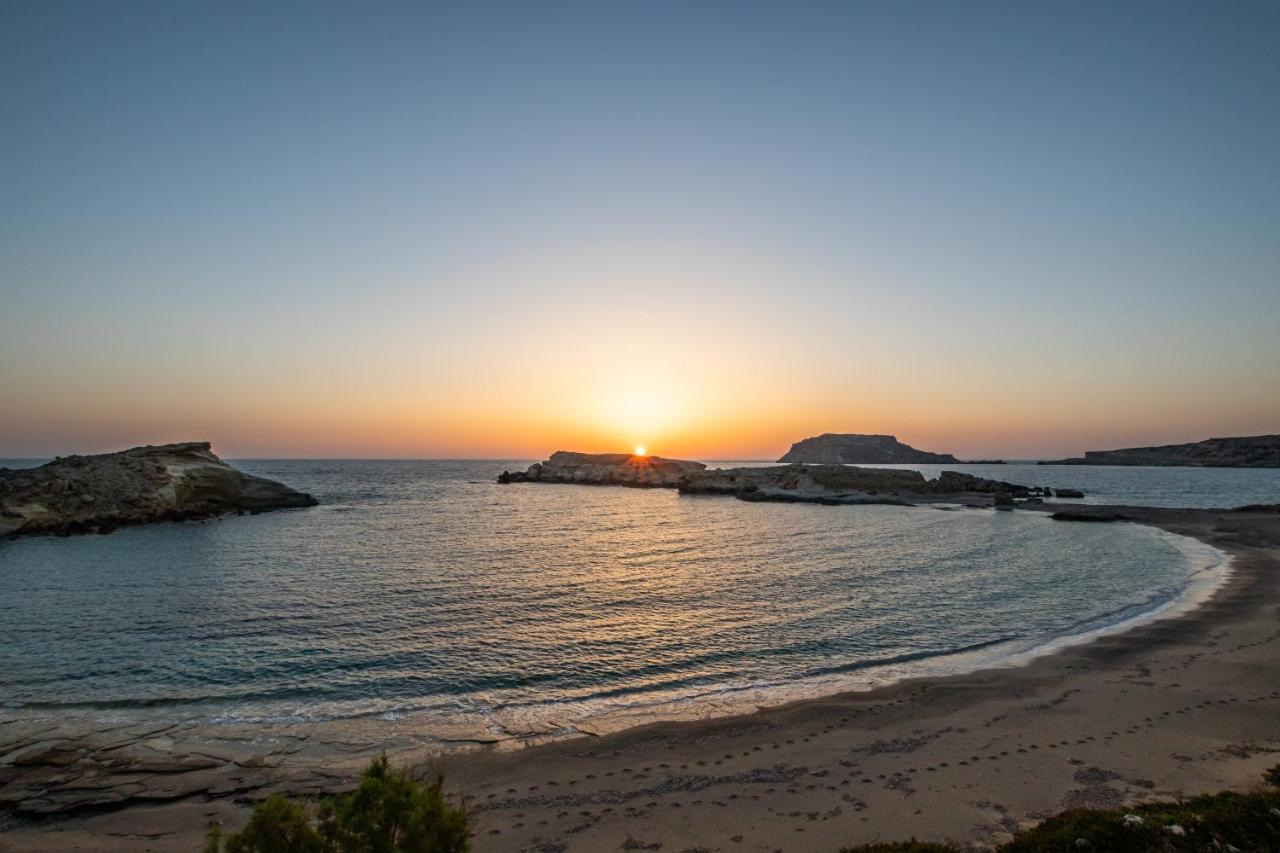 The Ship Villa Lefkos  Dış mekan fotoğraf